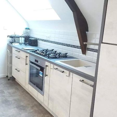 Appartement Dans Un Ancien Corp De Ferme โลริอ็อง ภายนอก รูปภาพ